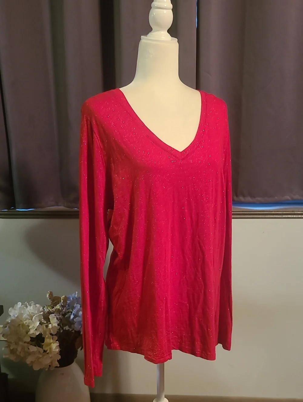 Sonoma Women's V-Neck Long Sleeve Top - Sparkly Red XL
